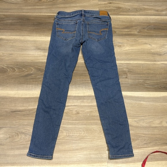 American eagle blue denim jeggings size 2 - Picture 9 of 10
